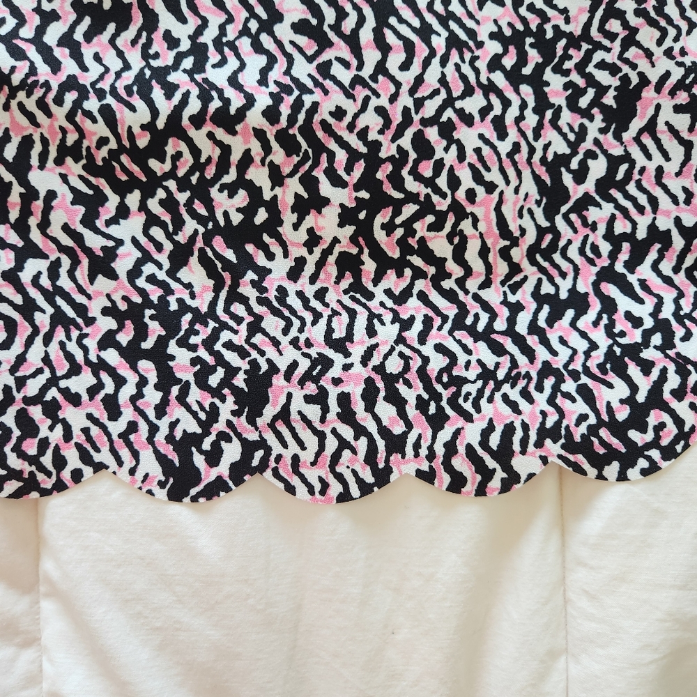 Halogen Camisole - Black/Pink/White Abstract Pattern - Picture 4 of 5